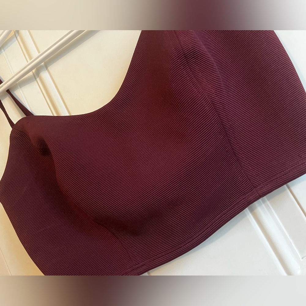 Dynamite - Burgundy Crop Top Medium